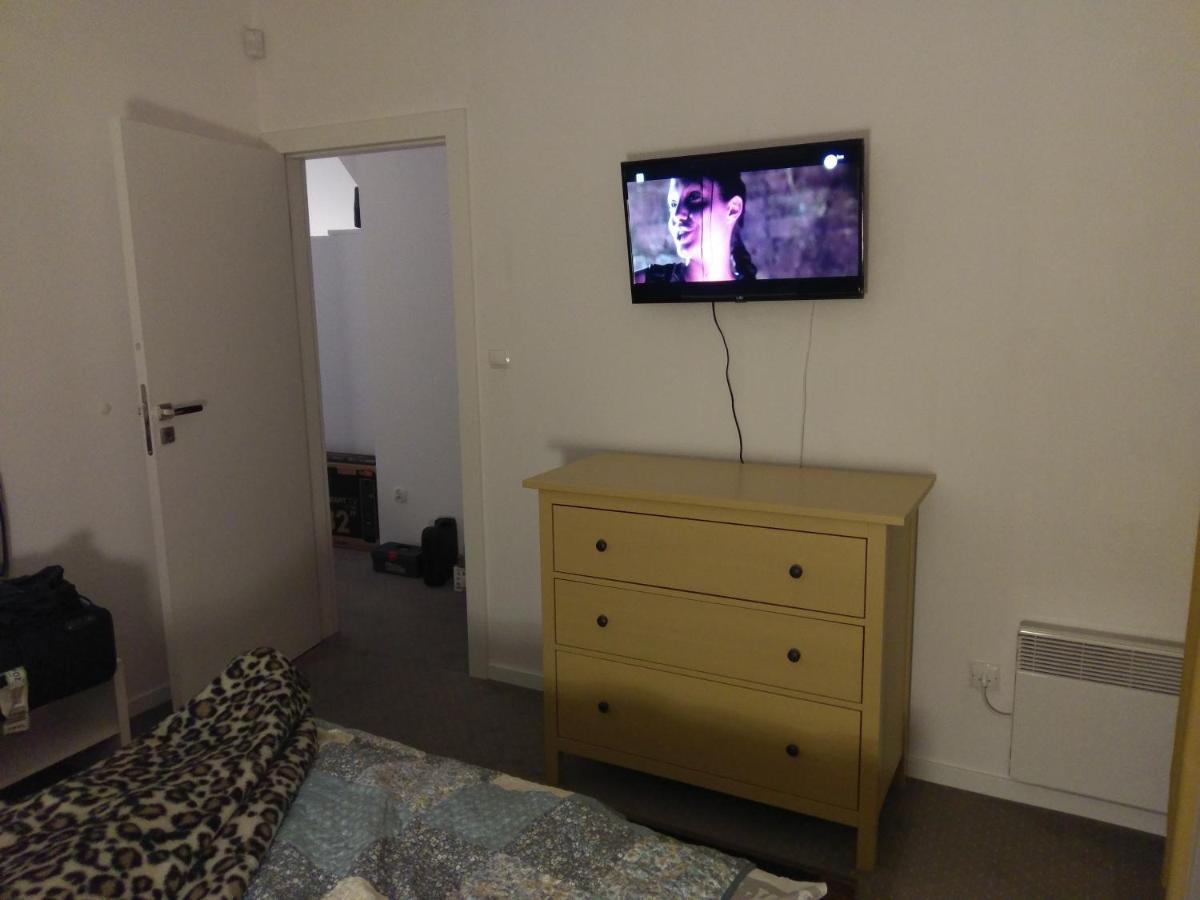Apartament Anita Apartment เมียนซีวอเจีย ภายนอก รูปภาพ